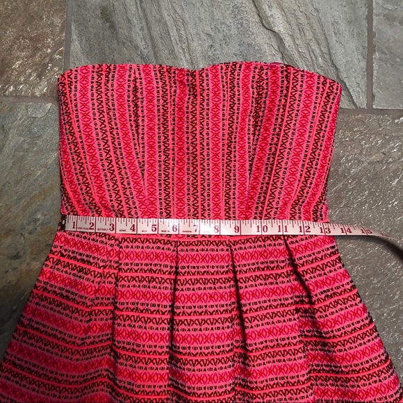 Textured Pink Dress - Picture 7 of 9